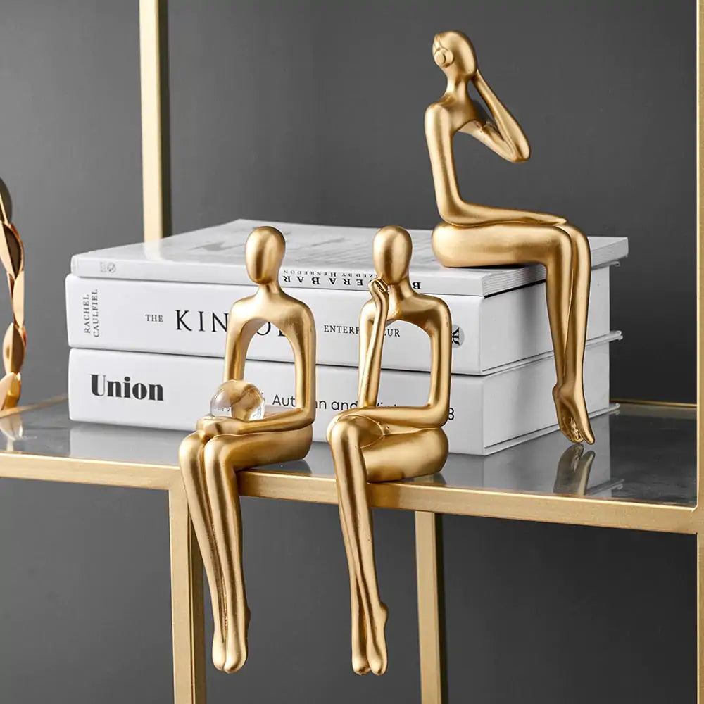 Pose Statues